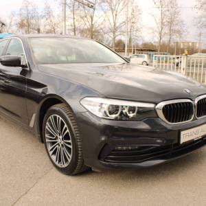 BMW serija 5 520d xDrive Sportline *LED, NAVIGACIJA, KAMERA*