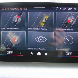 BMW X1 18d AUTOMATIK *LED, NAVIGACIJA, KAMERA*