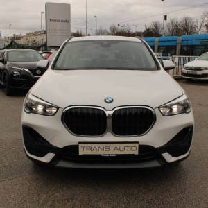 BMW X1 18d *LED, NAVIGACIJA*