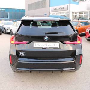 BMW X1 xDrive 23i M-paket AUTOMATIK *LED, NAVIGACIJA, KAMERA*
