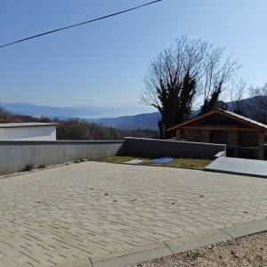 Bribir - Obnovljena kamena kuća s bazenom