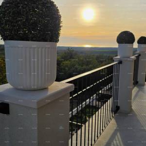 Buje, Luksuzna vila s bazenom