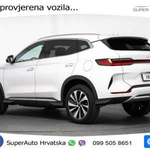 BYD Seal U DM-i 1.5L Aut. Boost 218 KS, ACC+360+GR SJED+PANO+HEAD+VIRT