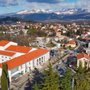 Čavle, kuća u centru, izvrsna investicijska prilika