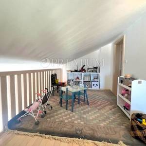 Čižići, apartman s okućnicom i pogledom na more!