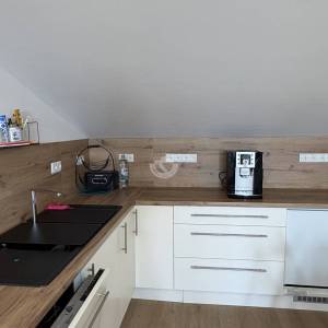 Crikvenica, 3-soban- dvoetažni stan  78 m2, pogled na More