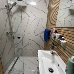 CRIKVENICA - Luksuzno uređeni apartman u centru