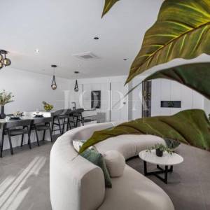 Crikvenica- Prekrasna moderna vila 