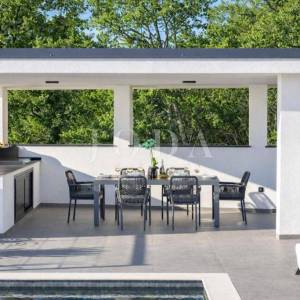 Crikvenica- Prekrasna moderna vila 