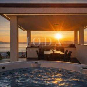 Crikvenica- Prekrasna moderna vila 