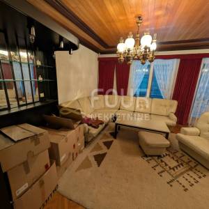 Crikvenica, samostojeća kuća sa 6 stanova