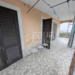 Crikvenica, samostojeća kuća sa 6 stanova