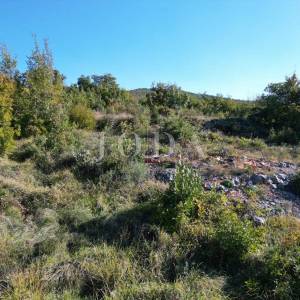 Crikvenica – započeta gradnja obiteljske kuće s bazenom