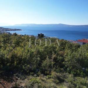 Crikvenica – započeta gradnja obiteljske kuće s bazenom