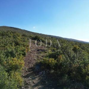 Crikvenica – započeta gradnja obiteljske kuće s bazenom