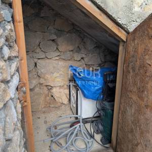 Crikveničko zaleđe, Grižane, dvije etaže, stan + konoba, vrt