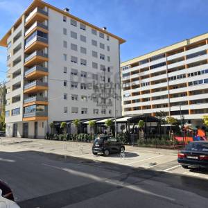 Donje Svetice - Lovinčićeva, 2-soban stan 55m2, V. kat, lift, parking 