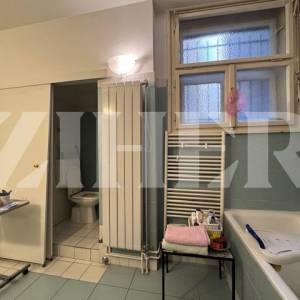 Donji grad, stan 106 m2 s terasom 50 m2 i dva balkona