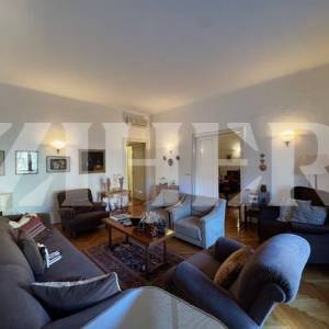 Donji grad, stan 106 m2 s terasom 50 m2 i dva balkona