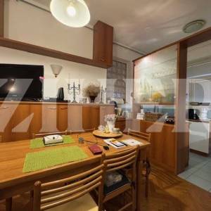 Donji grad, stan 106 m2 s terasom 50 m2 i dva balkona