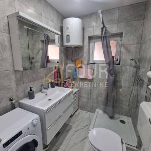 Dramalj, 87.88m2, 3skl, 2 terase, vrt