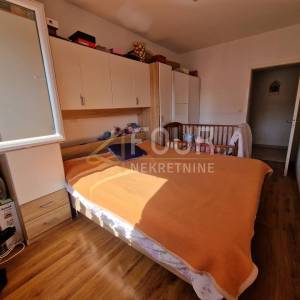 Dražice, 75.11m2, 2s+db, terasa, namješten stan!