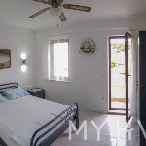 Dva apartmana na prvom katu u Jelsi