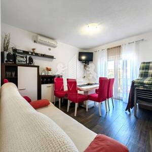 Dvoetažni apartman Bibinje – 500 m od mora