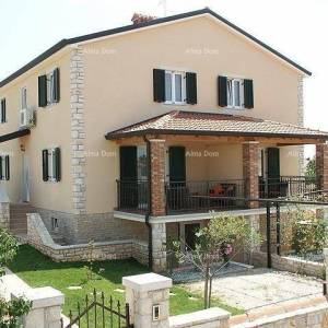 Dvojna kuća sa bazenom, Umag, okolica, Istra (A)