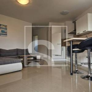 Dvosoban stan s galerijom