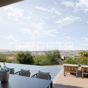 Ekskluzivno građevinsko zemljište iznad Splita – projekt luksuzne vile s bazenom