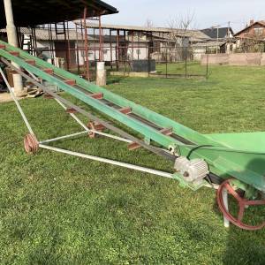 Elevator (transporter) za kukuruz 6m