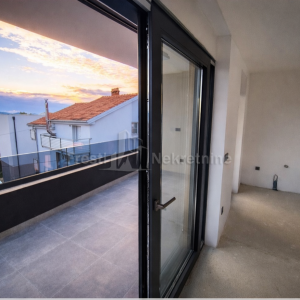 EURO -HORTUS, "S-7"- PENTHOUSE 100m2, PANORAMSKI POGL. - GPM 20 m2 - 2 WC/KUPAONA