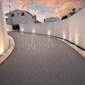 EURO -HORTUS, "S-7"- PENTHOUSE 100m2, PANORAMSKI POGL. - GPM 20 m2 - 2 WC/KUPAONA