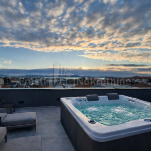 EURO -HORTUS, "S-7"- PENTHOUSE 100m2, PANORAMSKI POGL. - GPM 20 m2 - 2 WC/KUPAONA