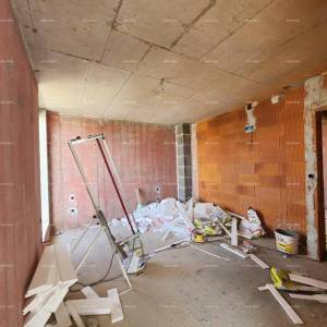 Fažana! Dvojna kuća s garažom u neposrednoj blizini mora i plaža!