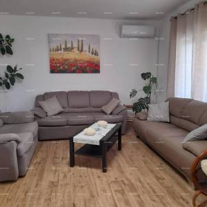 Fažana! Kuća s bazenom! Fantastićna lokacija.