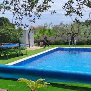 Fažana! Kuća s bazenom! Fantastićna lokacija.