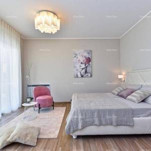 Fažana- Peroj- Prekrasna Vila sa bazenom s pogledom na more u blizini plaže