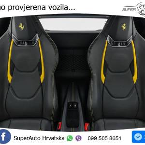 Ferrari 296 GTB 3.0 V6 PHEV Aut. 830 KS, LED+360+GR SJED+HEAD+VIRT