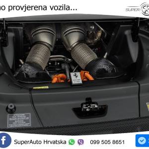 Ferrari 296 GTS 3.0 V6 PHEV Aut. 830 KS, ACC+LED+KAM+GR SJED+VIRT+ASIST