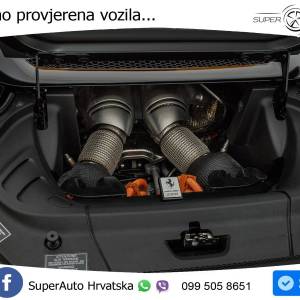 Ferrari 296 GTS 3.0 V6 PHEV Aut. 830 KS, ACC+LED+KAM+GR SJED+HEAD+VIRT