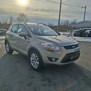 FORD KUGA 2.0 TDCI TITANIUM OPREMA