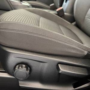 Ford Kuga TITANIUM 1.5 Ecoboost 5V - 3 godine jamstva