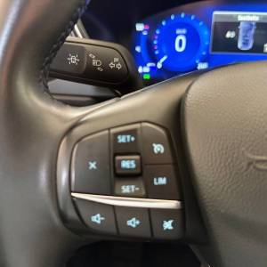 Ford Kuga TITANIUM 1.5 Ecoboost 5V - 3 godine jamstva