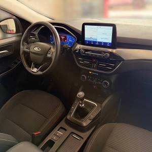 Ford Kuga TITANIUM 1.5 Ecoboost 5V - 3 godine jamstva