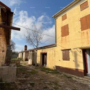 Galižana – kuća s više objekata i velikim potencijalom za obnovu