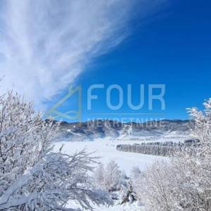 Gorski kotar, Begovo Razdolje, goranska kuća s građevinskom česticom