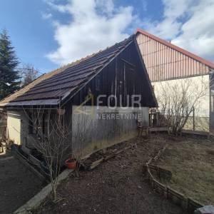 Gorski kotar, Ravna Gora, kuća 150m2 + dvije gospodarske zgrade 