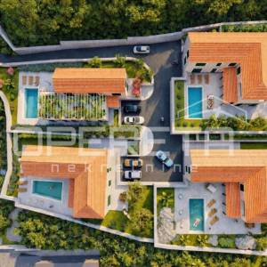 Građevinsko zemljište s idejnim za 4 kuće, Čilipi